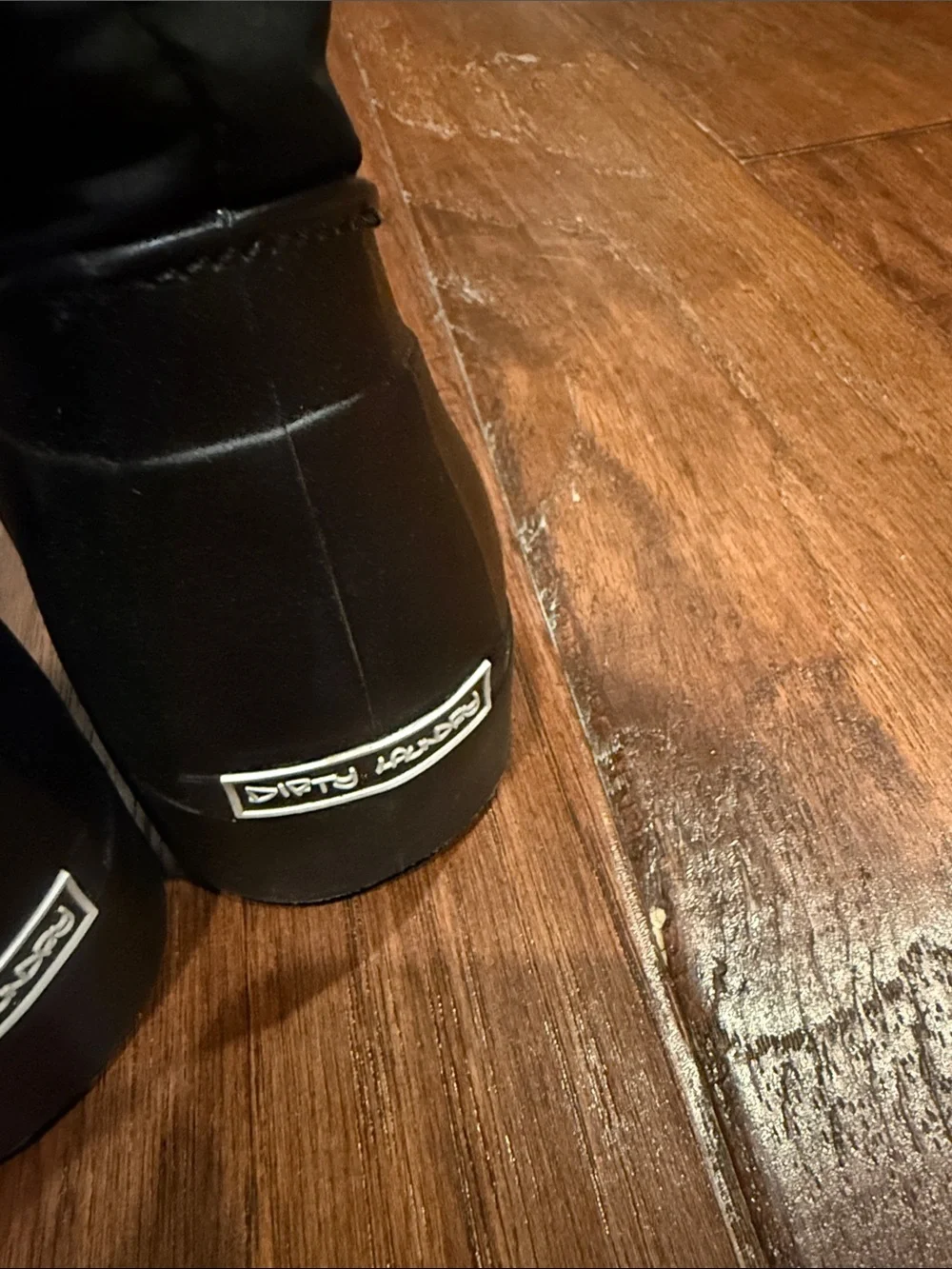 Size 8 DIRTY LAUNDRY Women’s Black Insulated Winter Boots
